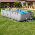Kit de piscine rectangulaire à structure métallique (20 pi x 11 pi x 47 po) avec pompe à filtre à sable et échelle amovible – Grande piscine pour jardin (gris) – Image 6