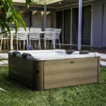 Mspa Spa rigide 6 places hydromassages. 4 coussins avec housse de protection. OSLO AMBER – Image 4
