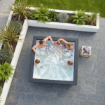 Spa gonflable carré en mousse Wave Garda pour 4 à 6 personnes – Image 4