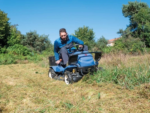 iseki Débroussailleuse autoportée iseki sra800a avec petit pare-ch – Image 5
